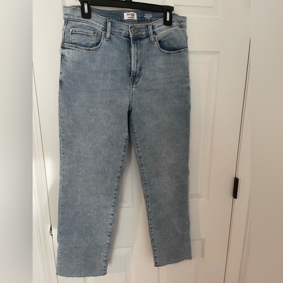 Kensie Denim - Kensie Light Blue Straight Leg Jeans